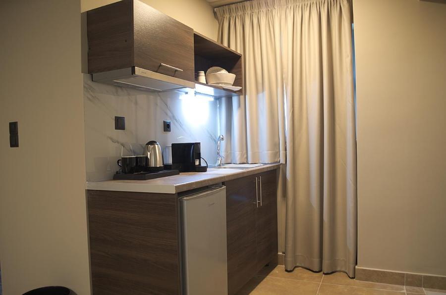 Elaea Boutique Apartments Piraeus Ngoại thất bức ảnh